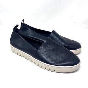 Vionic Uptown Loafer Women's Size 12 Black Leather Slip On Comfort Shoe